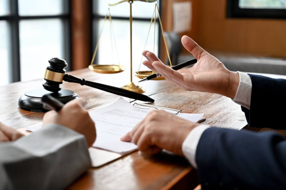 Atendimento jurídico especializado em regularização de imóveis